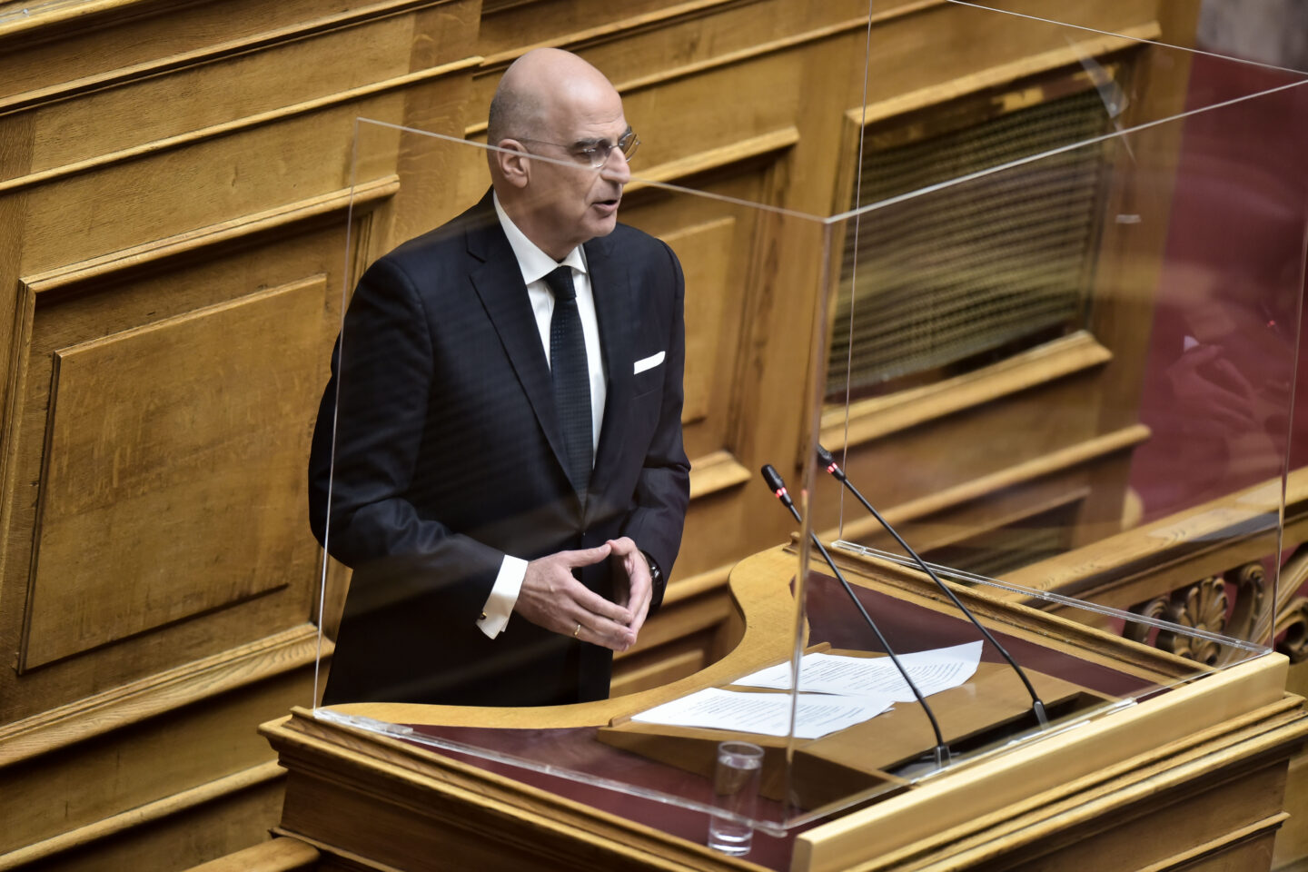 Δένδιας