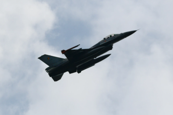 F-16