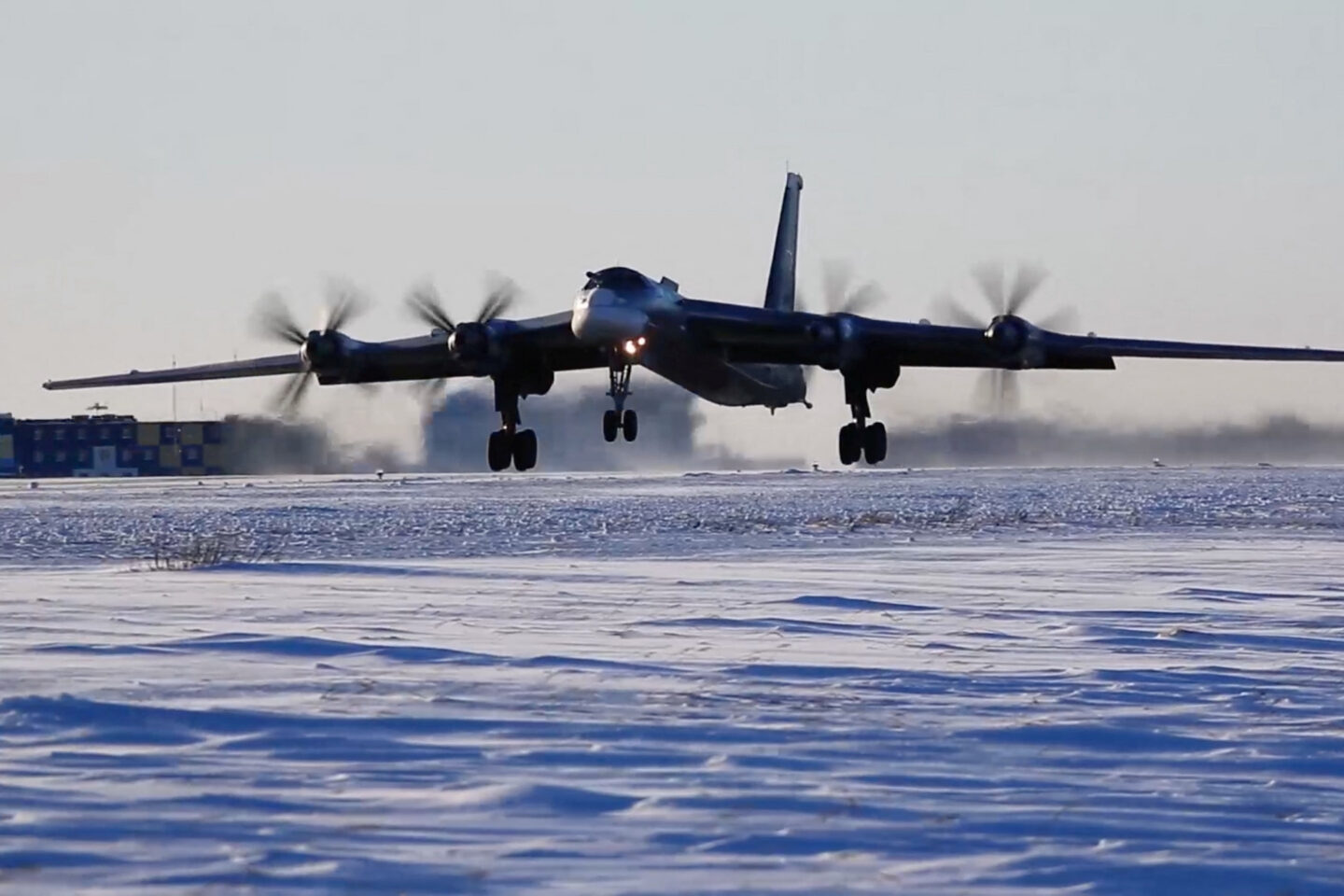 Tu-95