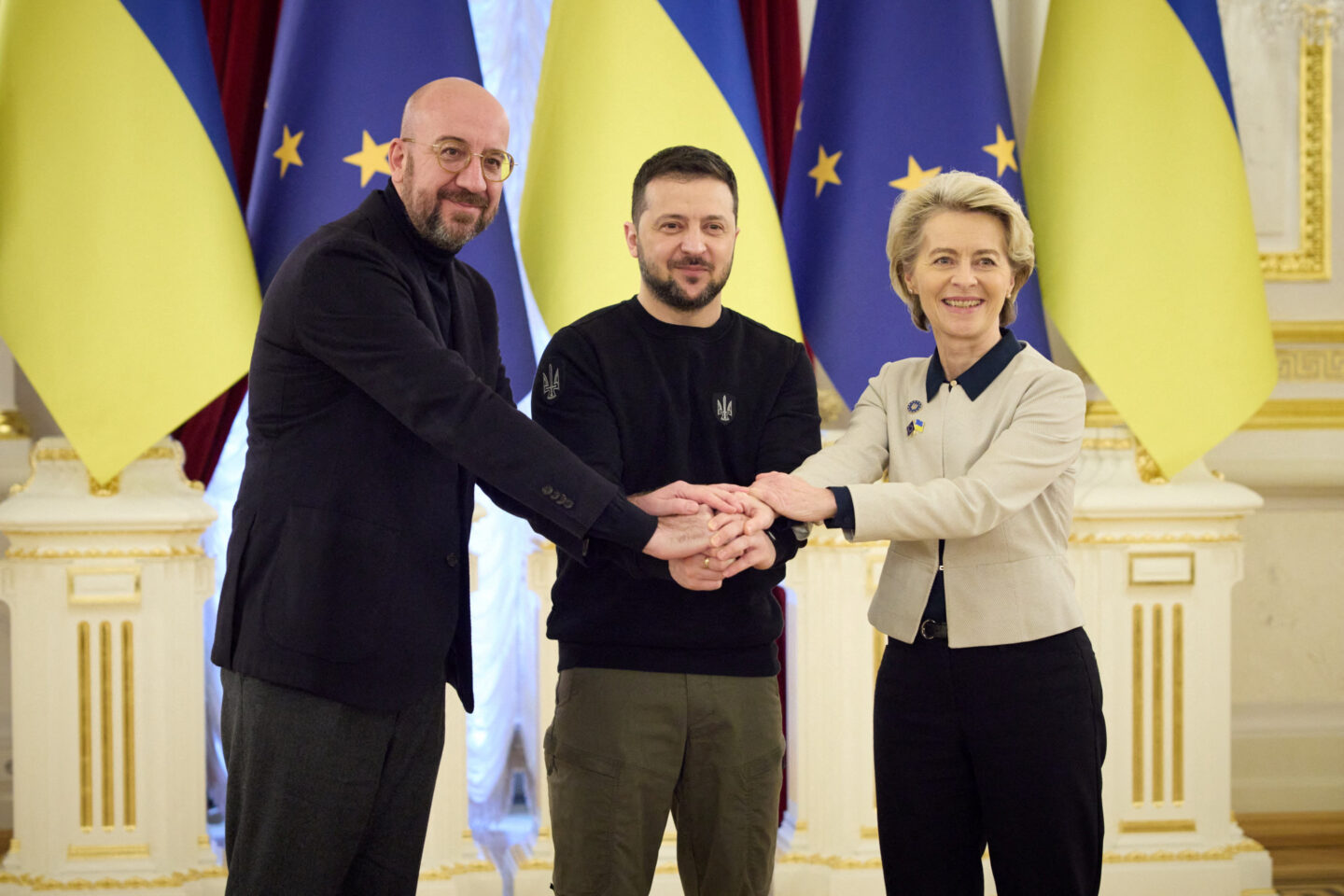 ΕΕ