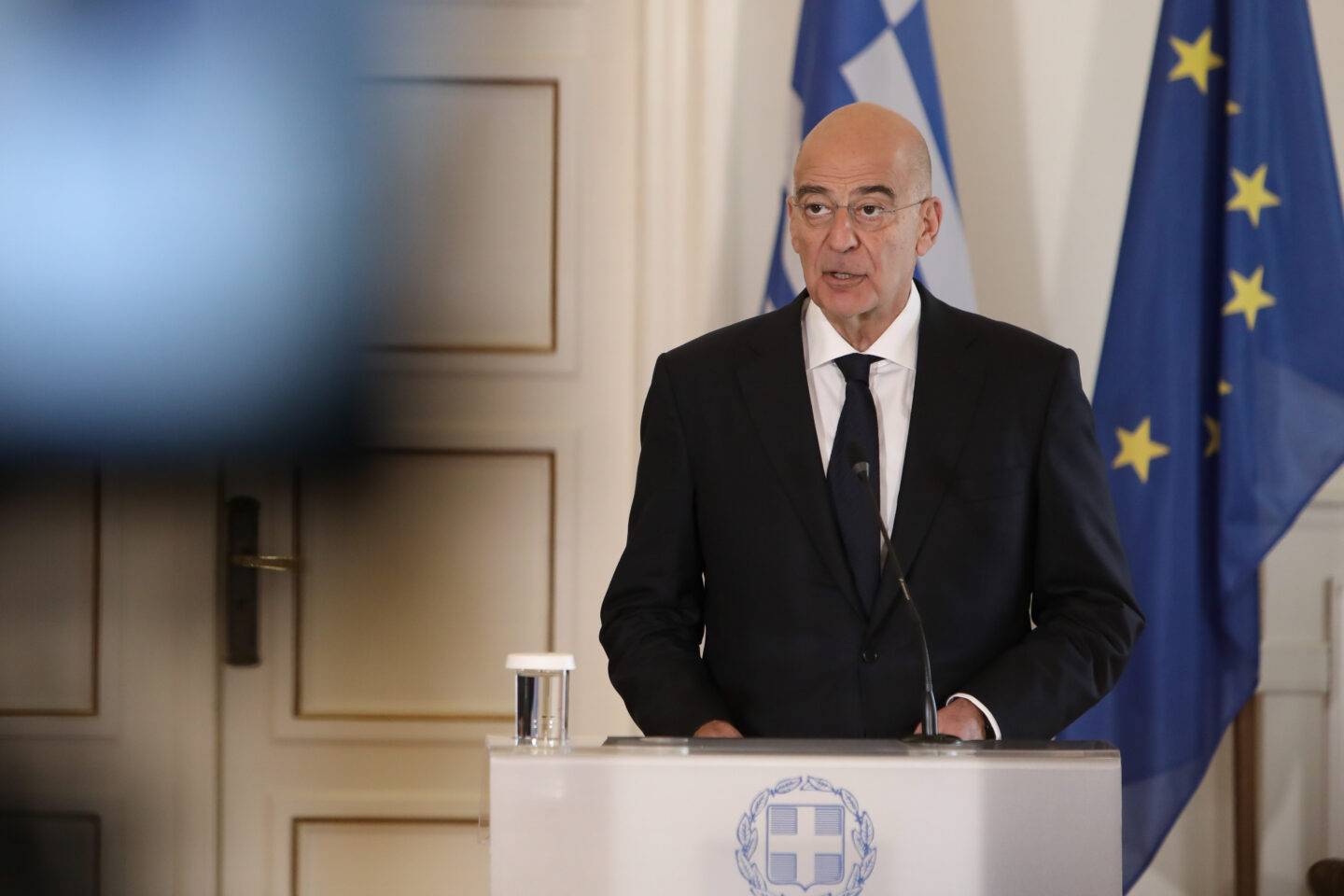 Δένδιας