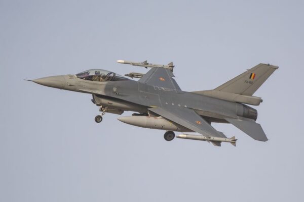 F-16