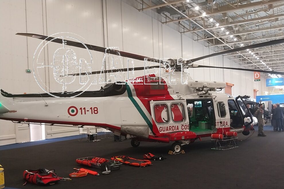 AW139