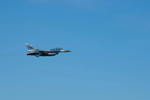 F-16