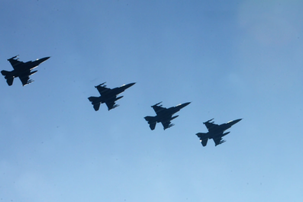 F-16