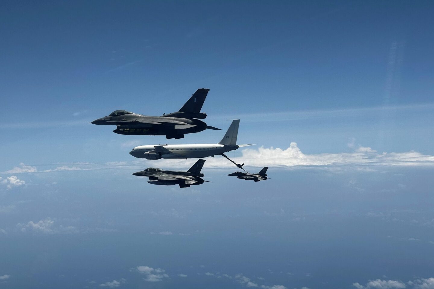 F-16