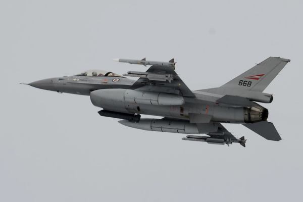 F-16