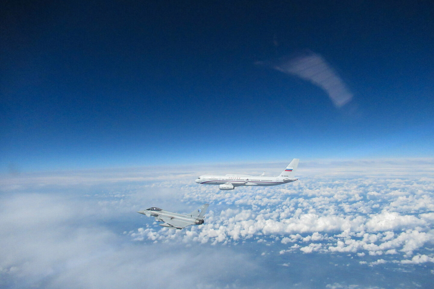 Tu-214