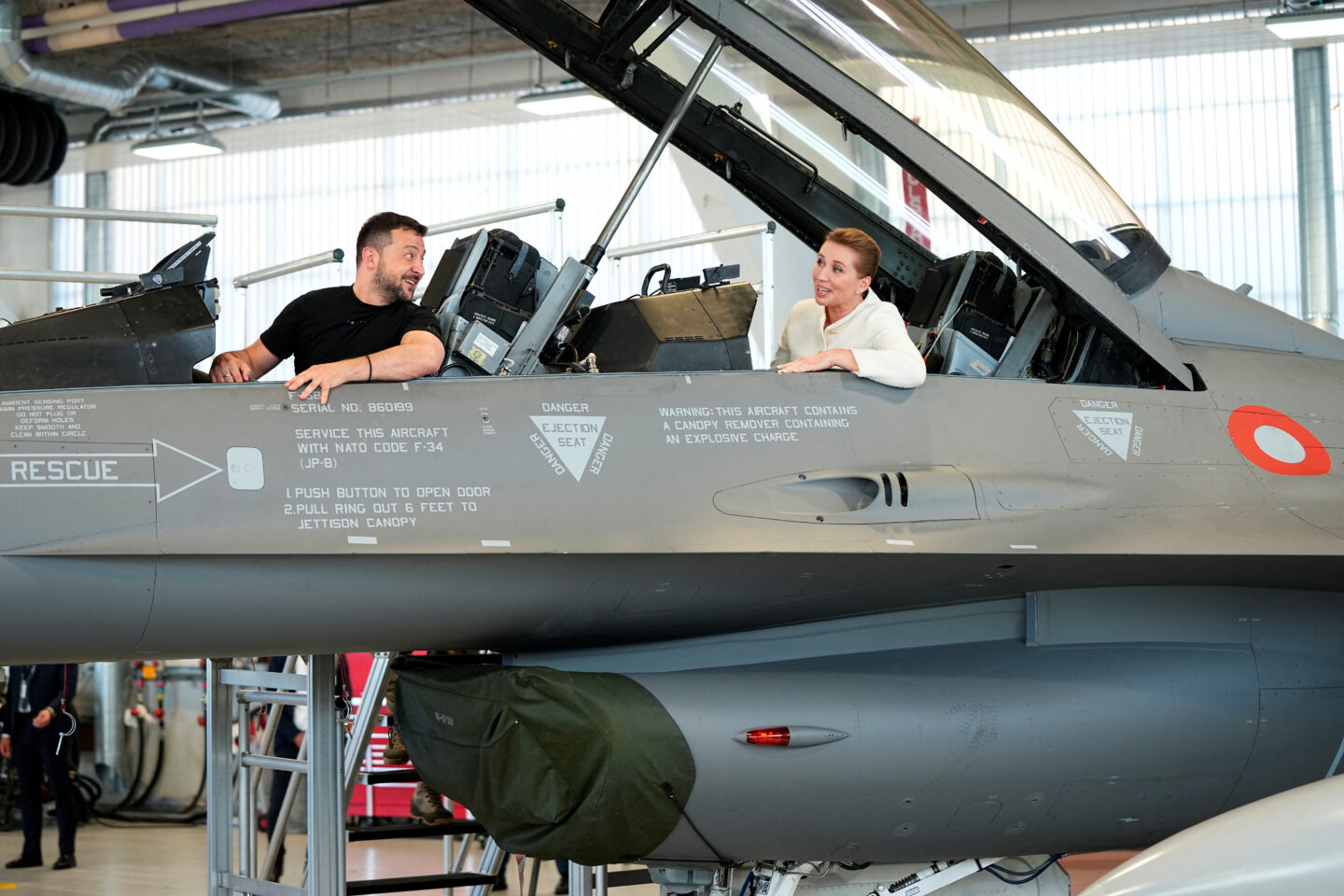 F-16