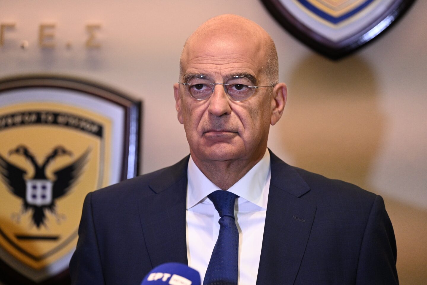 Δένδιας