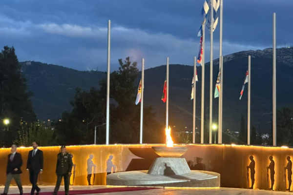 Μνημείο των Αθανάτνω του Έθνους