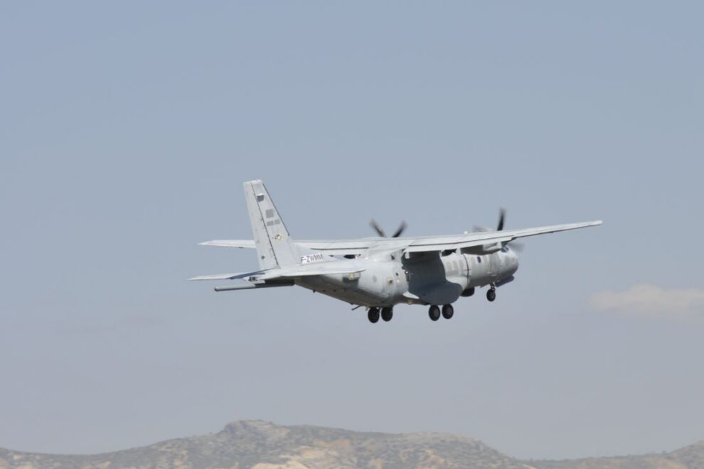 παραβιάσεις - CN-235