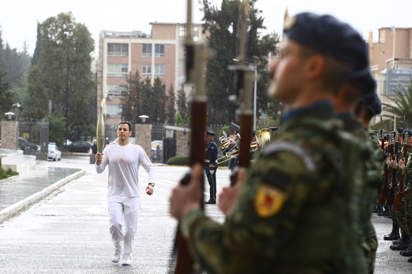 Ολυμπιακή φλόγα - Στρατόπεδο Παπάγου