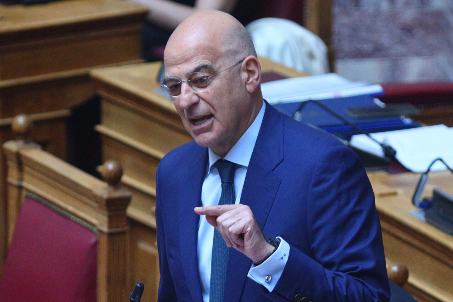 Δένδιας