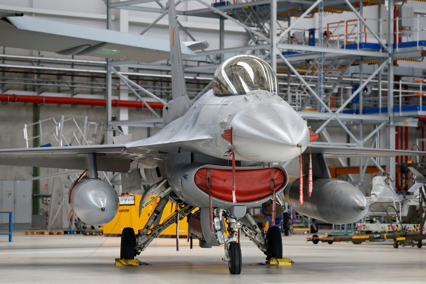 F-16