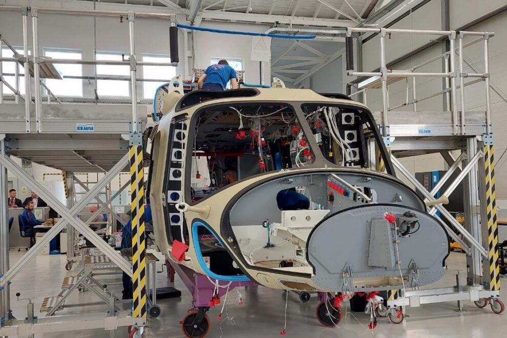 AW149