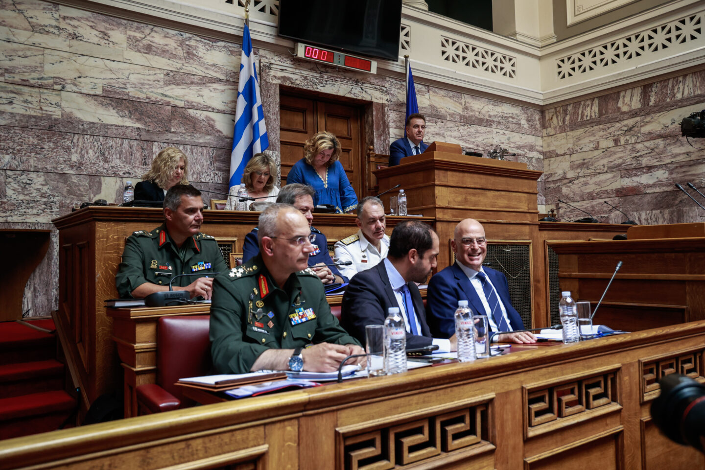 Δένδιας