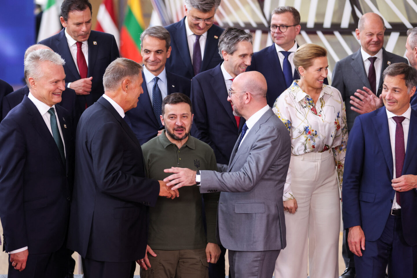 ΕΕ