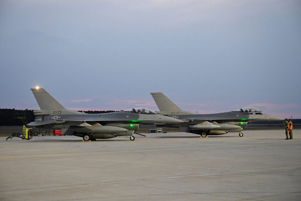 F-16 Viper