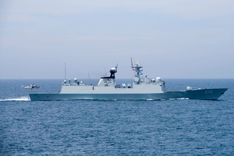 Type 054B