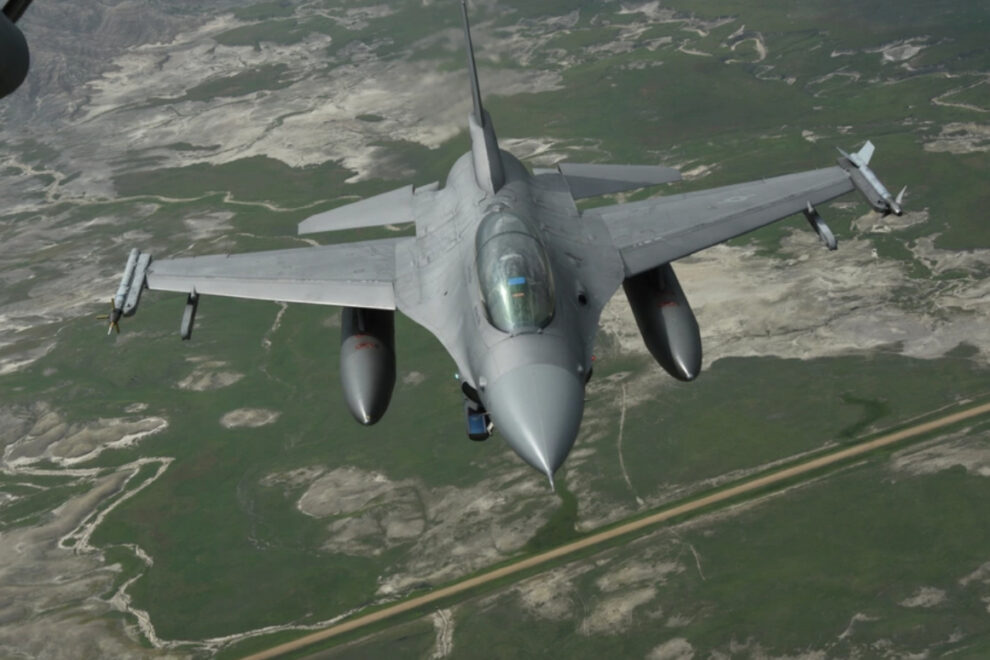 F-16
