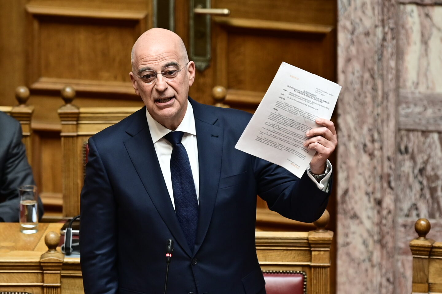 Δένδιας