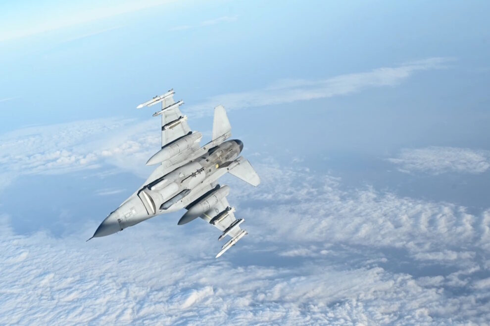F-16