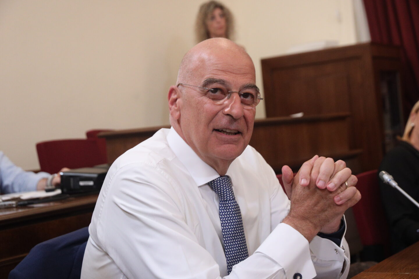 Δένδιας