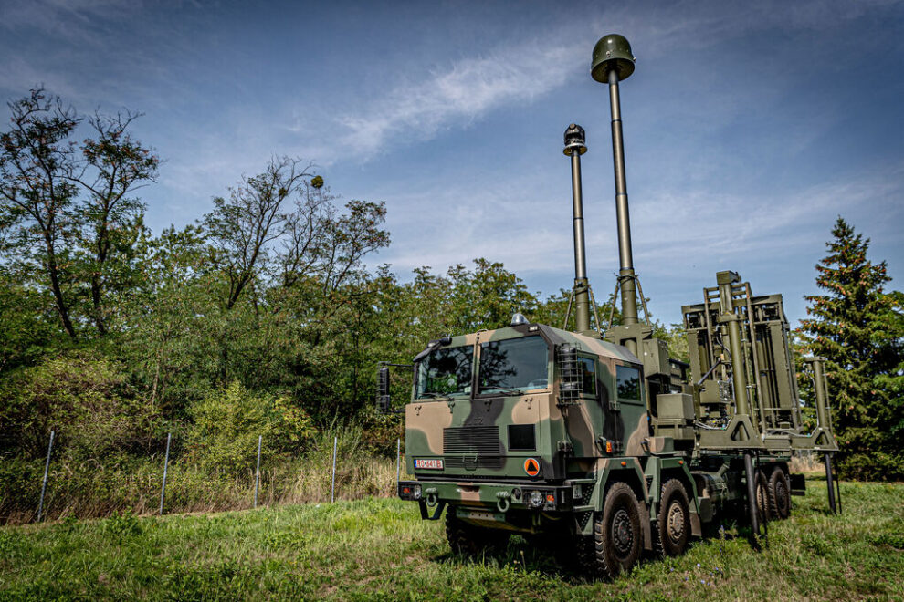 Land Ceptor