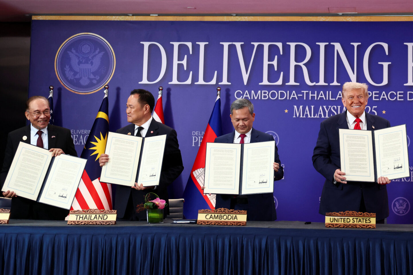 Τραμπ - ASEAN - Καμπότζη - Ταϊλάνδη