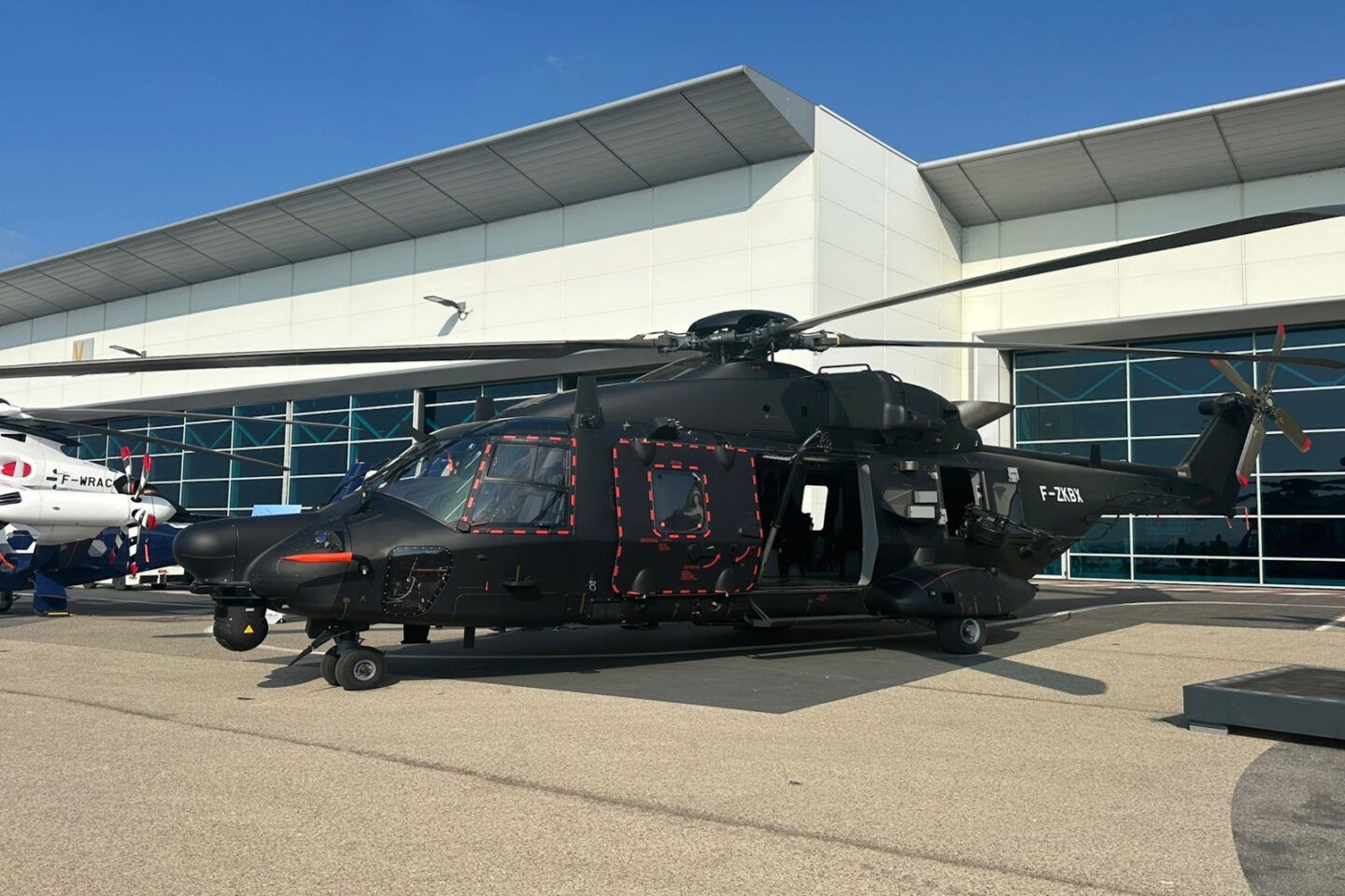 NH90
