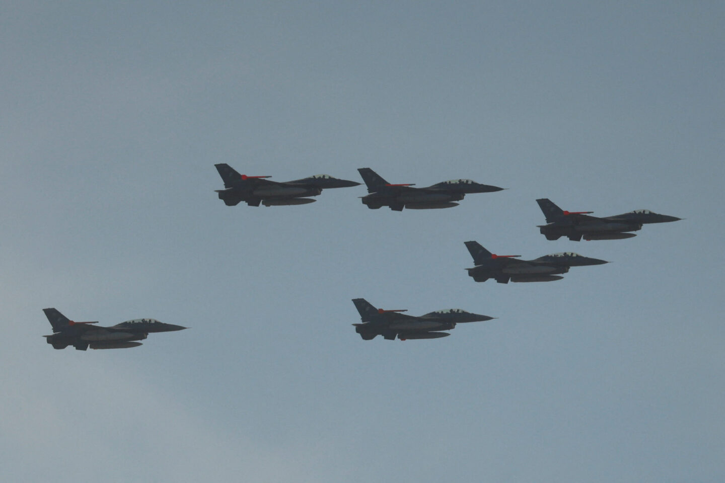 F-16