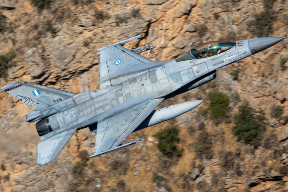 F-16 VIPER - Μητσοτάκης