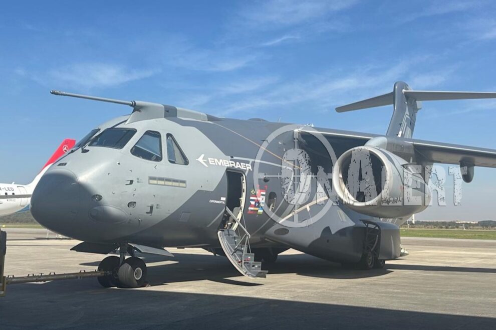 KC-390