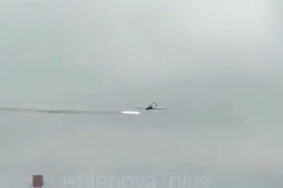Η στιγμή της κατάρριψης ουκρανικού drone πάνω από τη Μόσχα/Φωτο:X