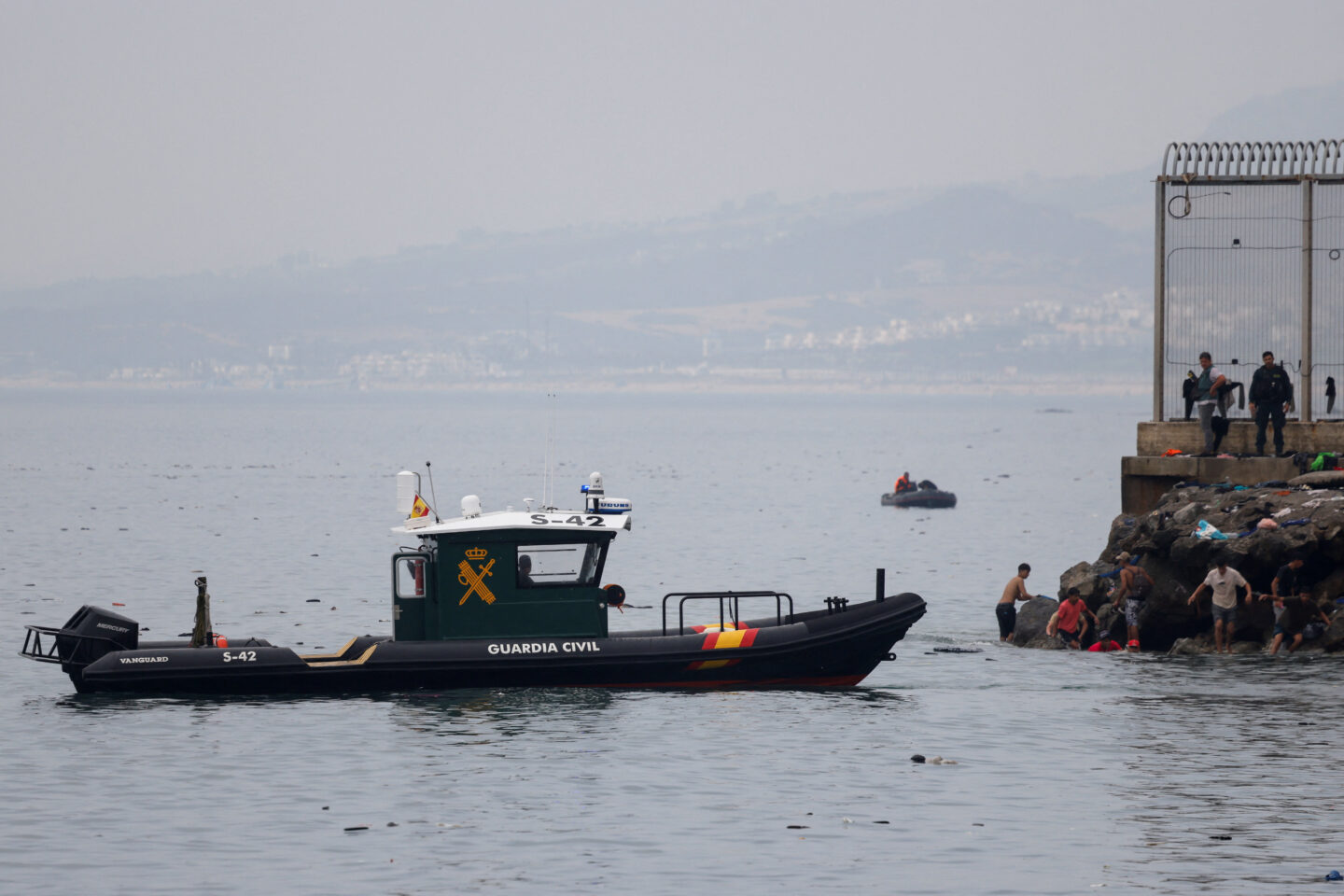 Ισπανικό λιμενικό στη Θέουτα