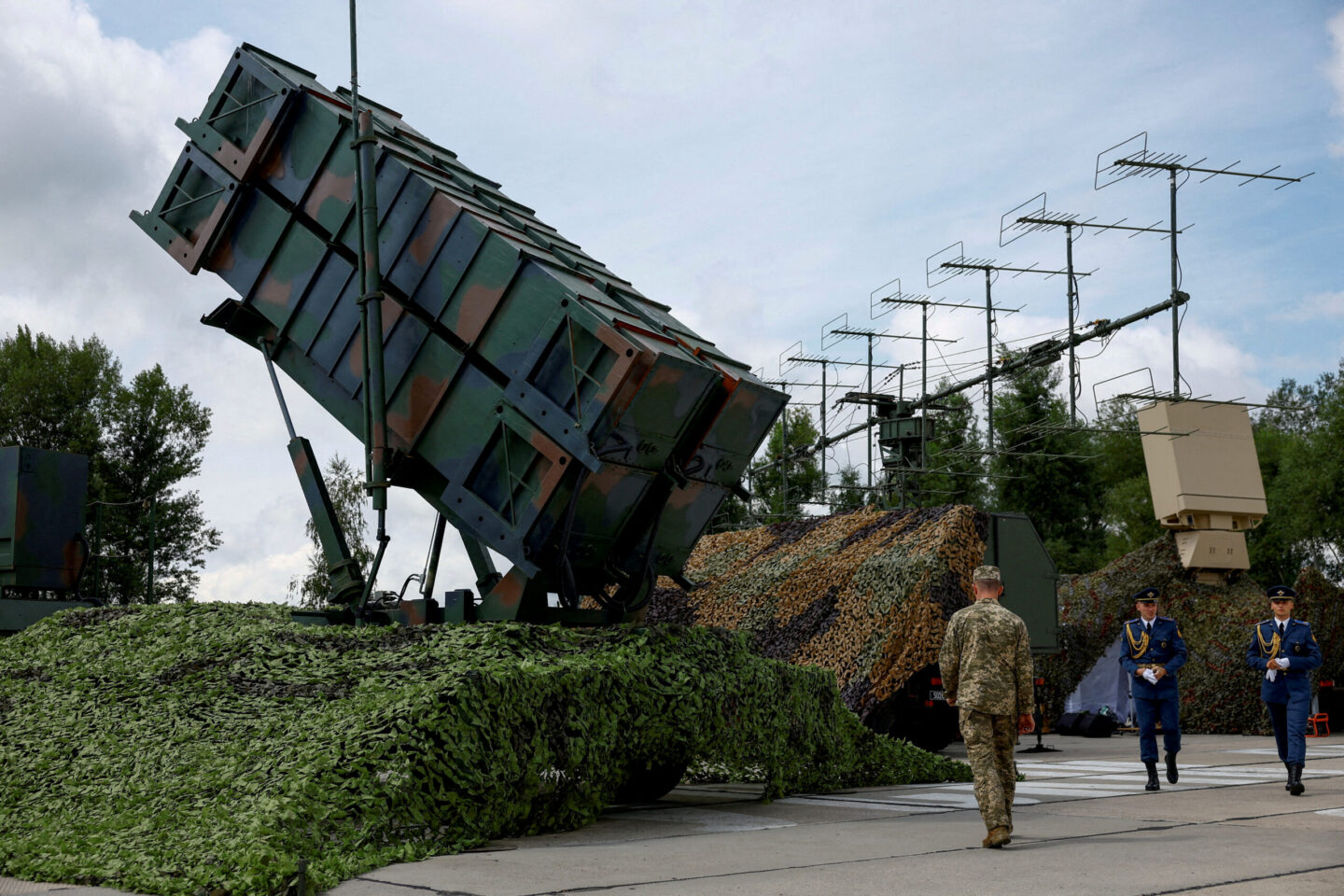 REUTERS/Valentyn Ogirenko/File Photo