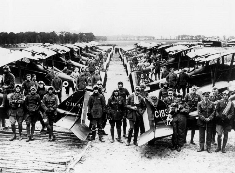 Σαν σήμερα 4 Σεπτεμβρίου: To 1943 η RAF βομβαρδίζει με καταστροφικό τρόπο το Βερολίνο