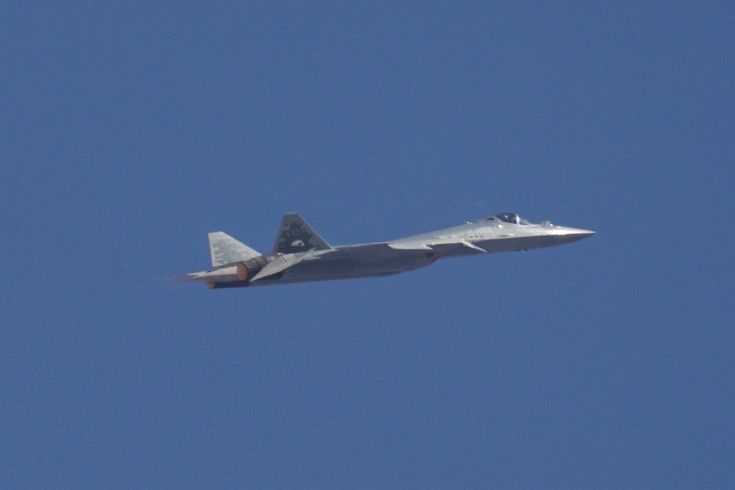 Ρωσικό Su-57 στην αεροπορική έκθεση Ελ Αλαμέιν