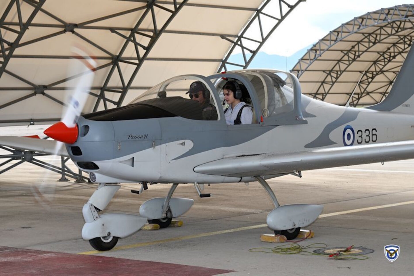 Εκπαιδευτικό αεροσκάφος Tecnam P2002JF της Πολεμικής Αεροπορίας με μαθητή