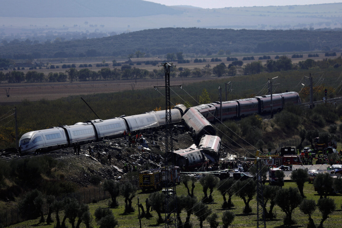 Σύγκρουση τρένων υψηλής ταχύτητας κοντά στο Τολέδο της Ισπανίας