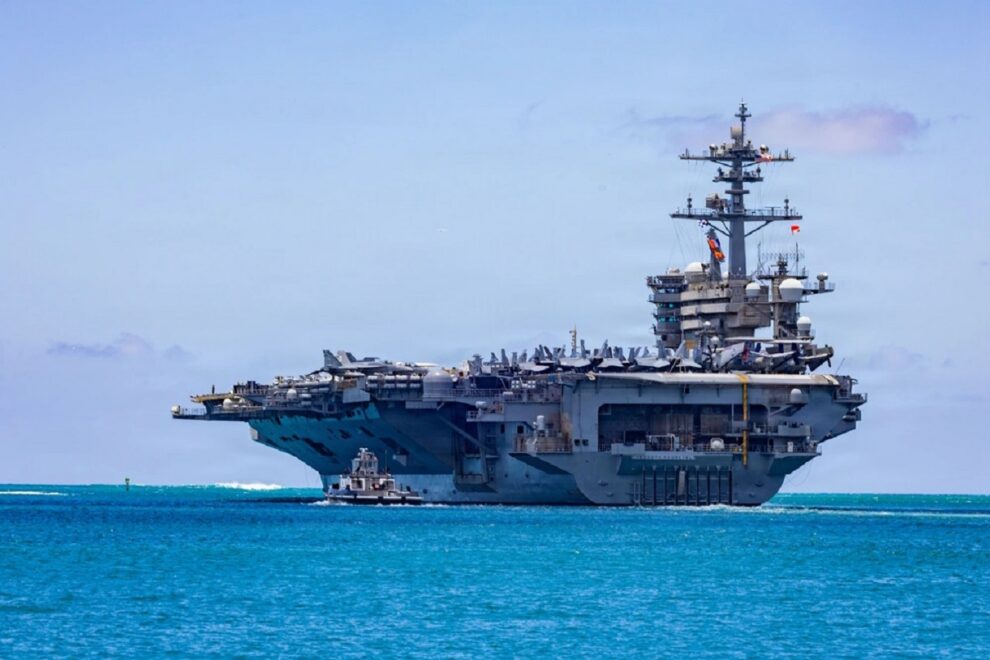 Το αμερικανικό αεροπλανοφόρο USS Theodore Roosevelt