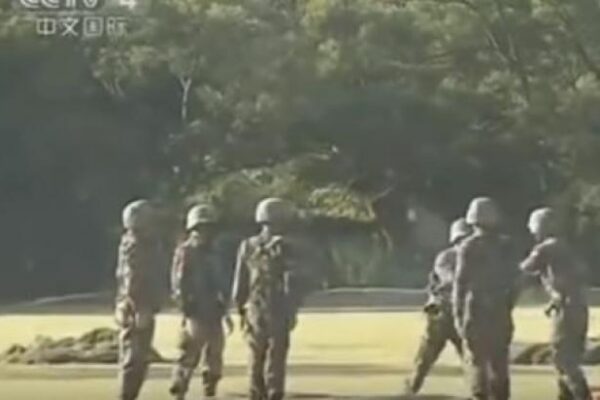Ξεκαρδιστικά στιγμιότυπα από επικές γκάφες στο στρατό – ΒΙΝΤΕΟ