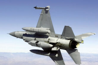 Έλληνες τεχνικοί “τύφλωσαν” F-16 στα 35 μίλια!Τι αποκαλύπτει απόρρητο έγγραφο