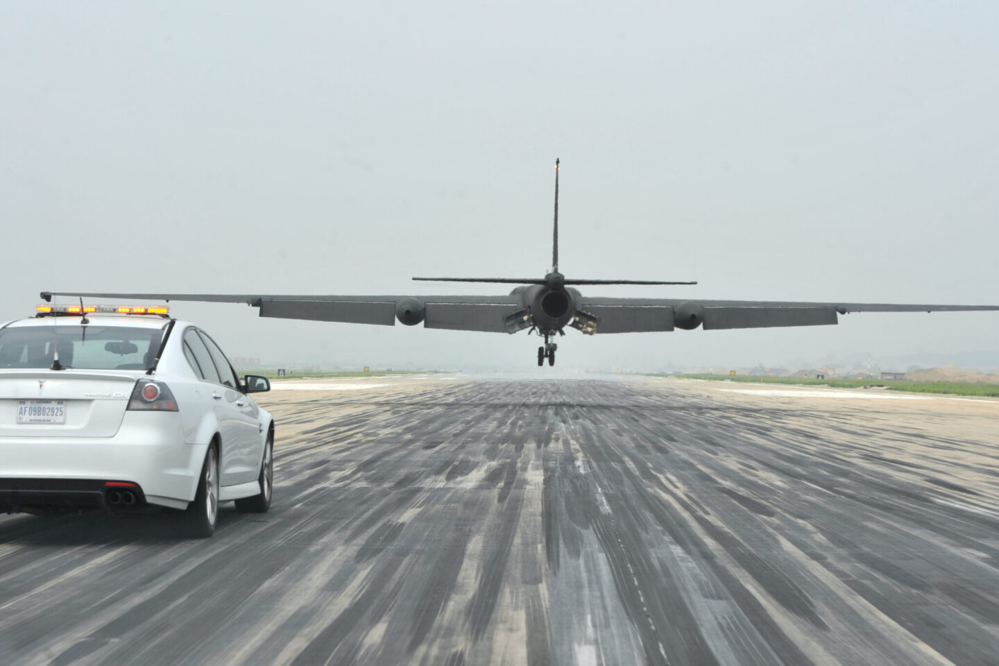 Γιατί τα κατασκοπευτικά U-2 θέλουν συνοδεία super-car στο έδαφος – ΒΙΝΤΕΟ