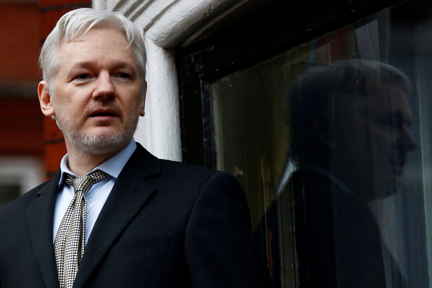 Ασάνζ - Wikileaks