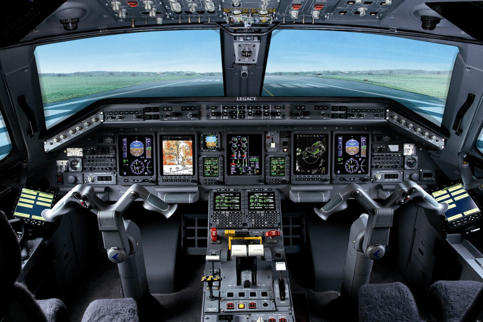 Embraer Legacy: Αναγκαστική προσγείωση με τον Ευ. Βενιζέλο!