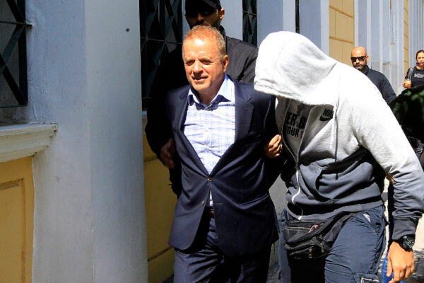 Ένοχος με αναστολή ο Λιακουνάκος για την προμήθεια του Sonak στον στρατό ξηράς