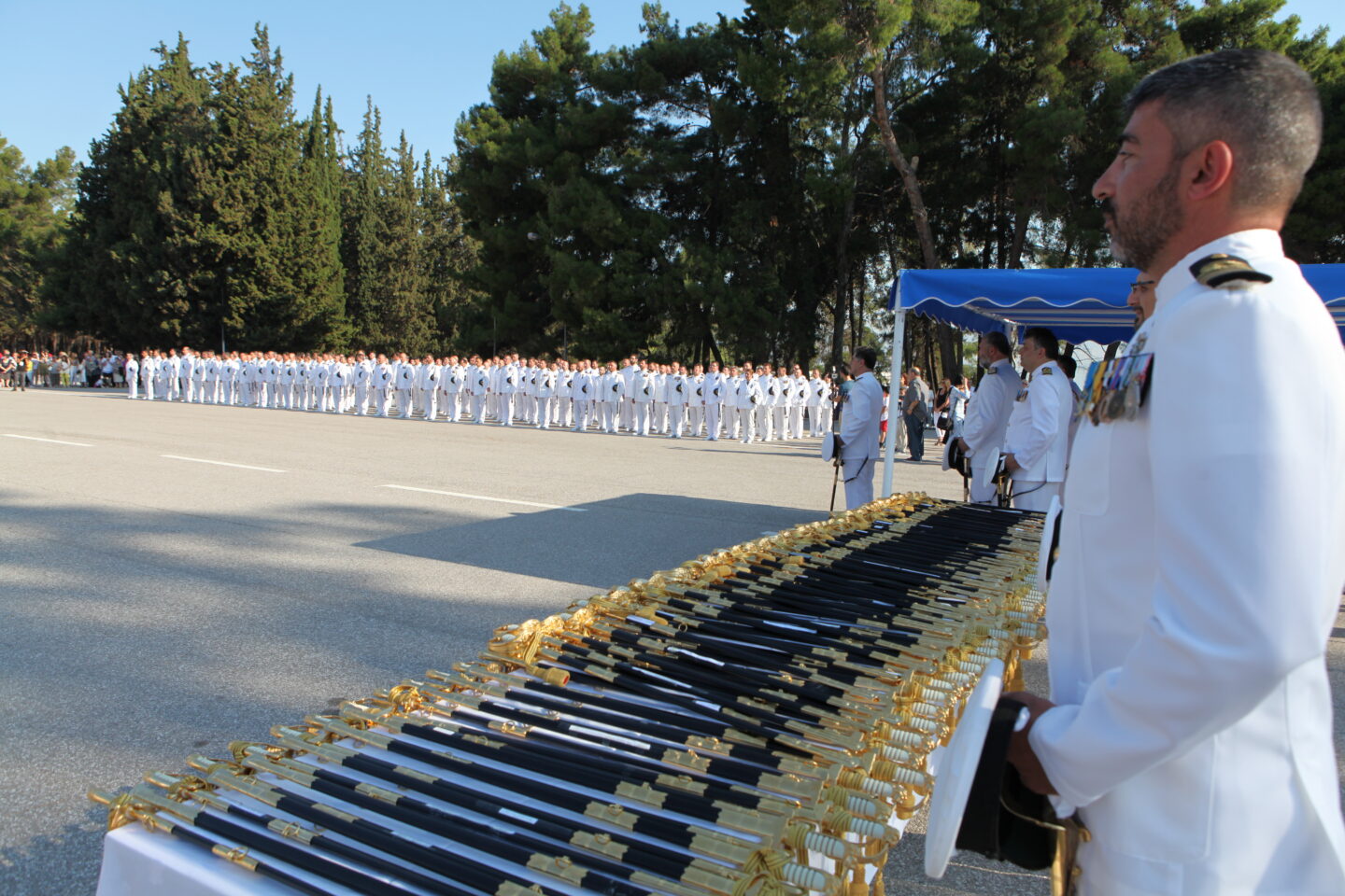 Ο ΑΓΕΝ στην τελετή επίδοσης Ξιφών σε Αξιωματικούς του ΠΝ – ΦΩΤΟ