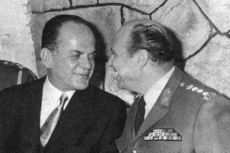 “Ο βλαξ Ιωαννίδης” – Ο ισχυρός άνδρας της χούντας στο ΠΝ μιλά